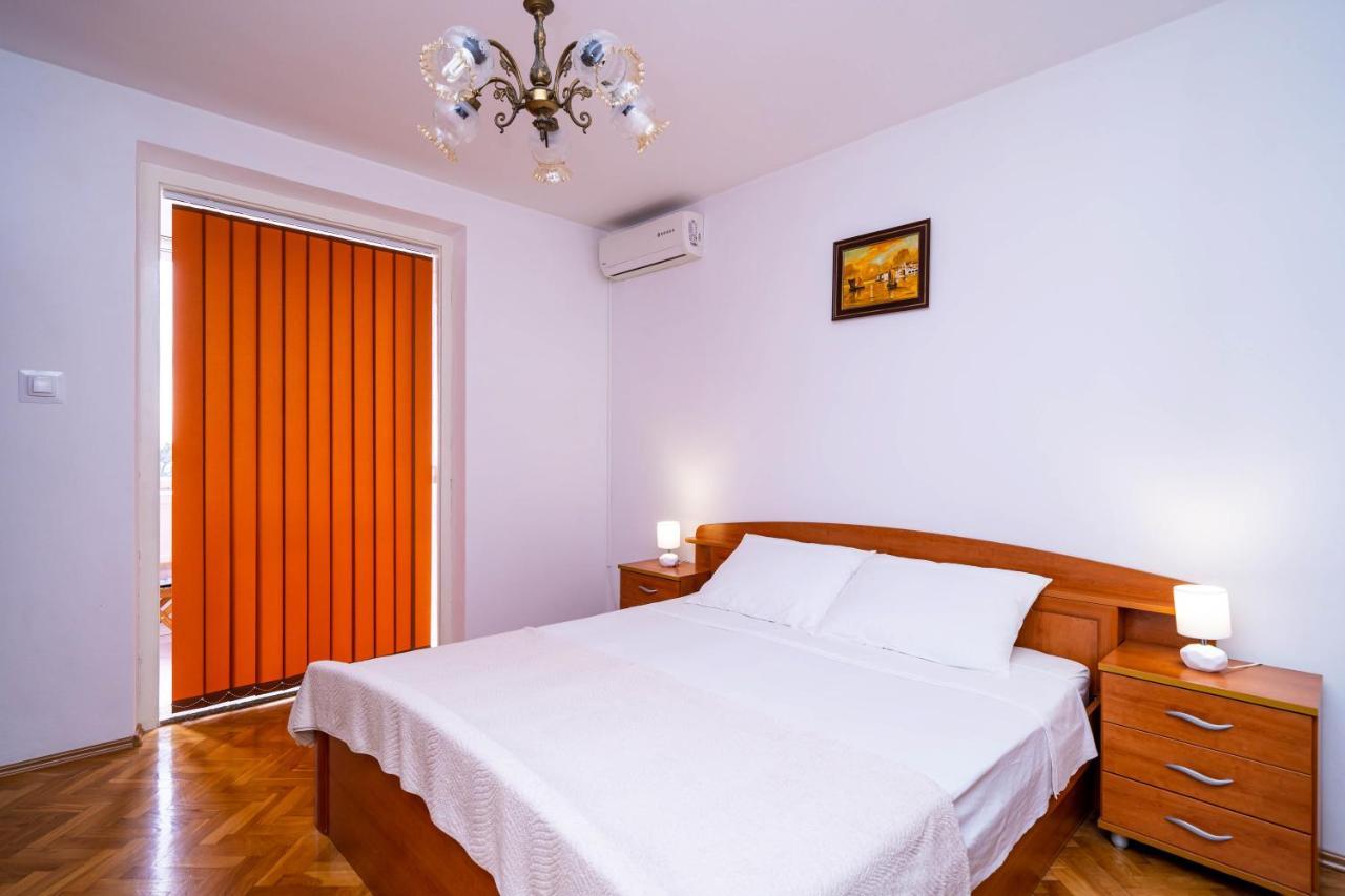 Apartment Aurelya دوبروفينك المظهر الخارجي الصورة